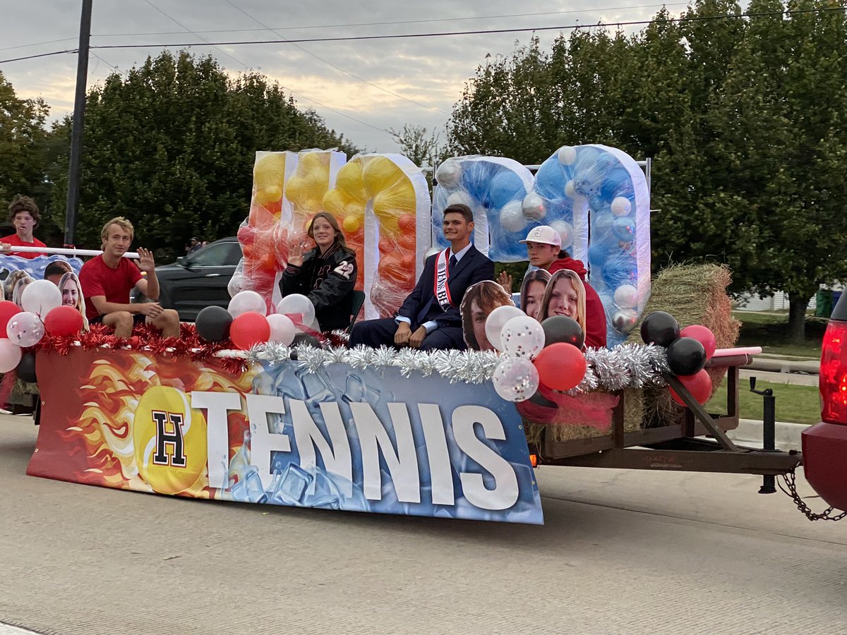 Congratulations to the winners of the Homecoming Parade float awards!

Best Interpretation of Theme: Tennis