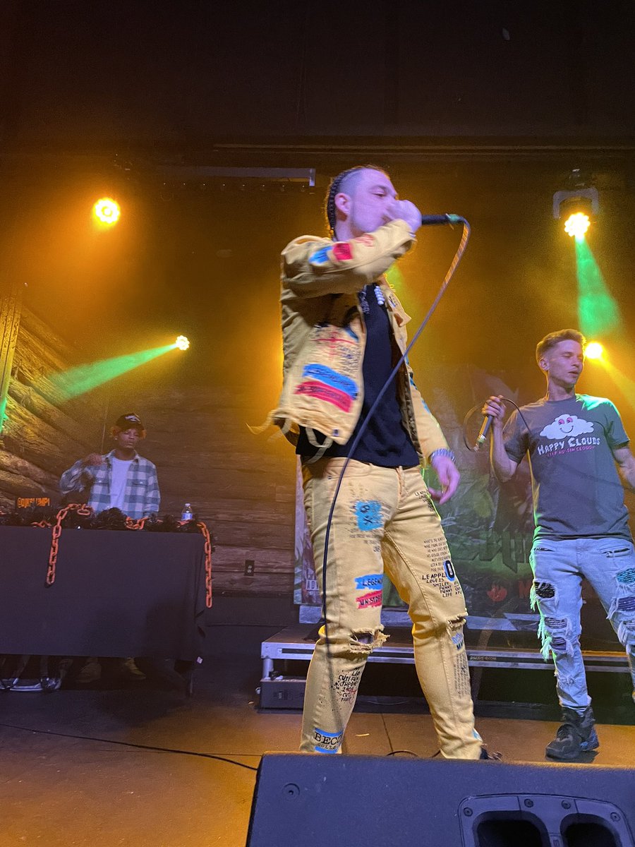 Aprylnators 🪸🩵☕️ tweet media