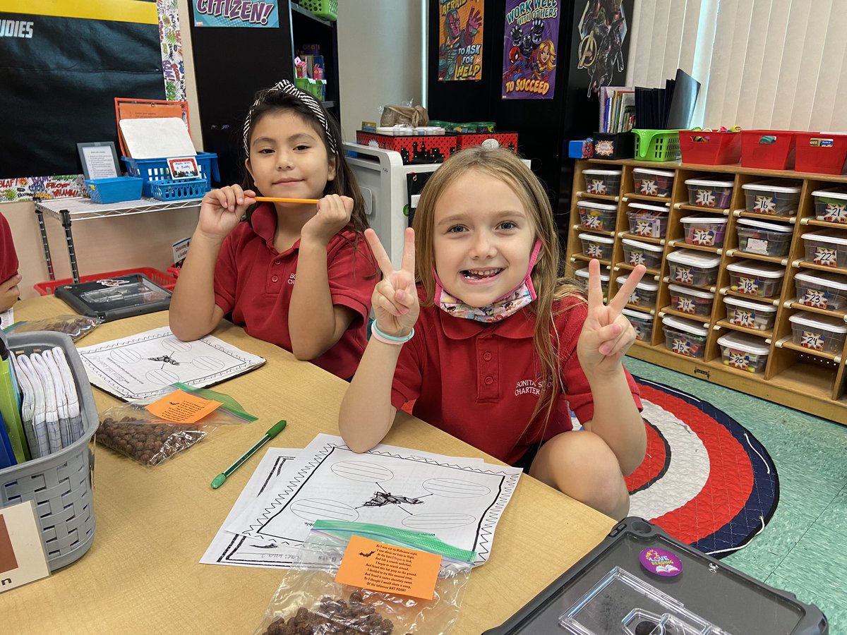 thisteachermrse's tweet photo. We finished up our ✨spooky✨ readings about bats and even tried some “bat poop” for fun!
🦇
🦇
(Don’t worry, it’s only Cocoa Puffs!)
@BonitaCharter @csusahq #bscsgators🐊 #csusaproud #halloween #batpoop https://t.co/3yrvjRmG7e