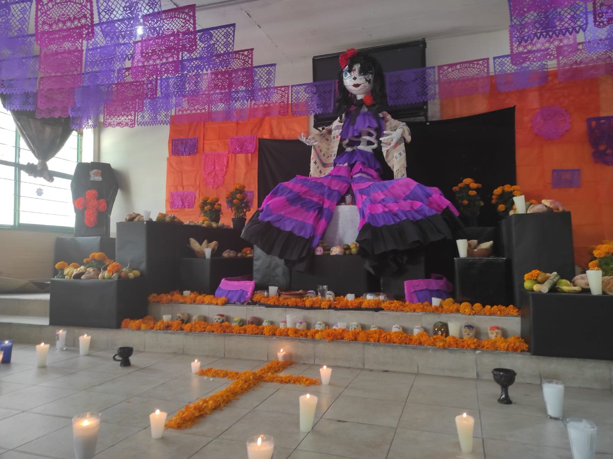 lilibethelsy's tweet photo. SEC Luis G Urbina Chalco, turno matutino https://t.co/nGIecUrObs