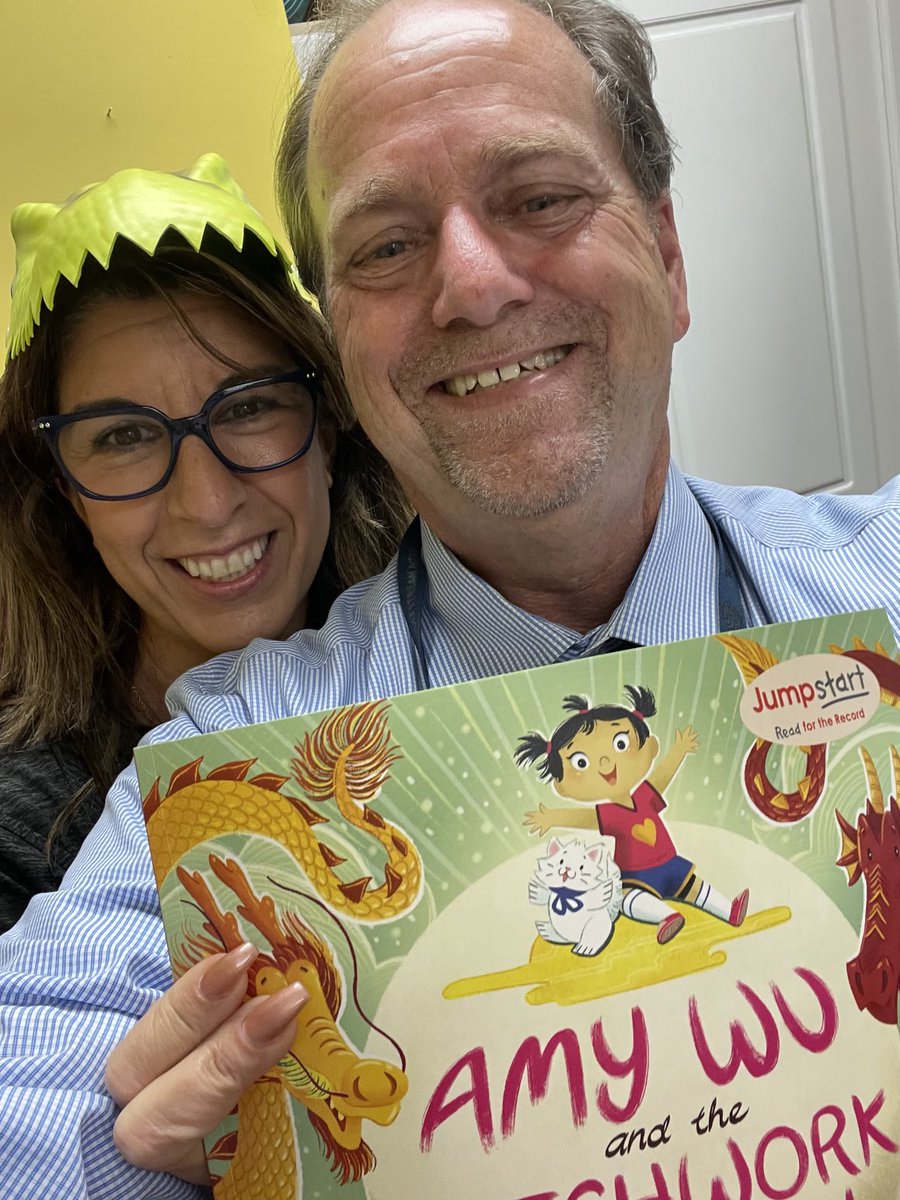 Laynep's tweet photo. #Browardreads,  Had fun at Seaton Ridge Children’s Center and Imagine Charter both in Coral Springs. Thanks for inviting me to Read for the Record. “Amy Wu and the Patchwork Dragon.”  We had a great time. #browardearlylearn https://t.co/LTxqQLXafX