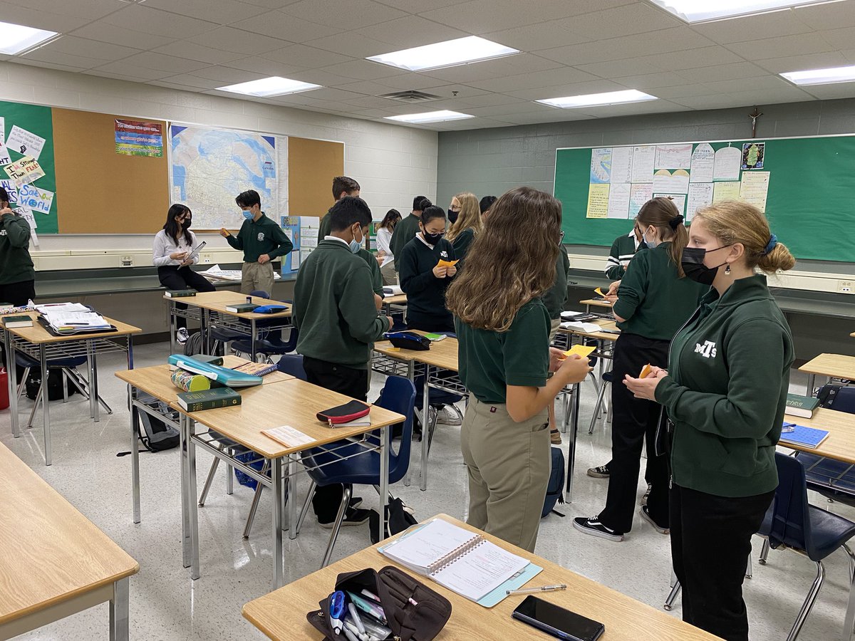 Ss taking part in some quiz/quiz/trade to review for our upcoming test! @MTSspartans <a href="/LDCSB/">London District Catholic School Board</a>