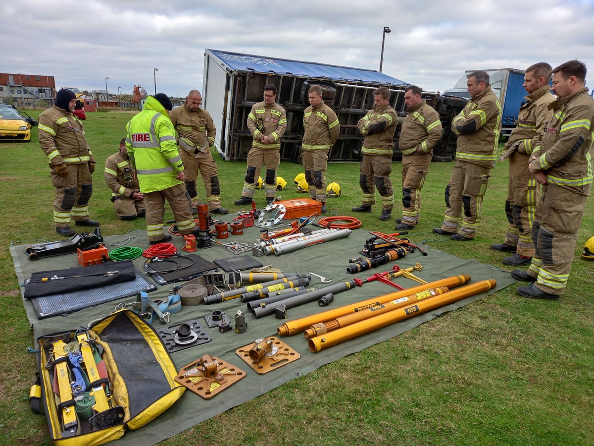 Heavy Rescue G Lloyd tweet media