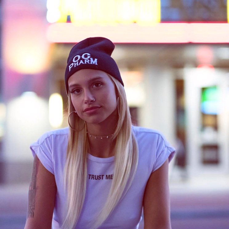 #ThrowbackThursday How beautiful is our girl reppin the <a href="/ocpharms/">OC Pharm</a> beanie! 😍

Make it a great day!💥

#ocpharm #CannabisCommunity #cannabissociety #chill