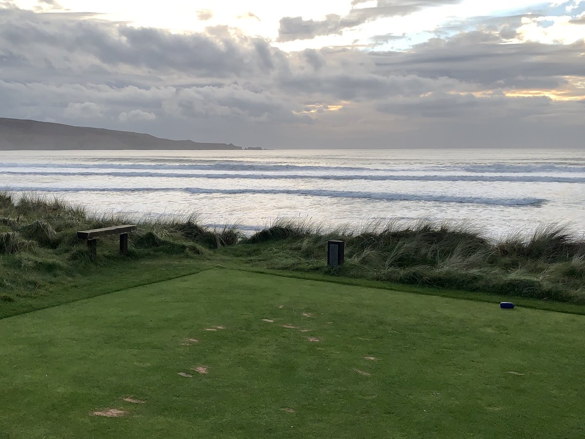 9 hole warm up today on our Boys Golf trip to the wonderful ⁦@TheMachrieLinks⁩ . My first visit and seriously impressed ! ⁦<a href="/ExecGolfLeisure/">Exec. Golf & Leisure</a>⁩ ⁦<a href="/DJRussellgolf/">D J Russell</a>⁩