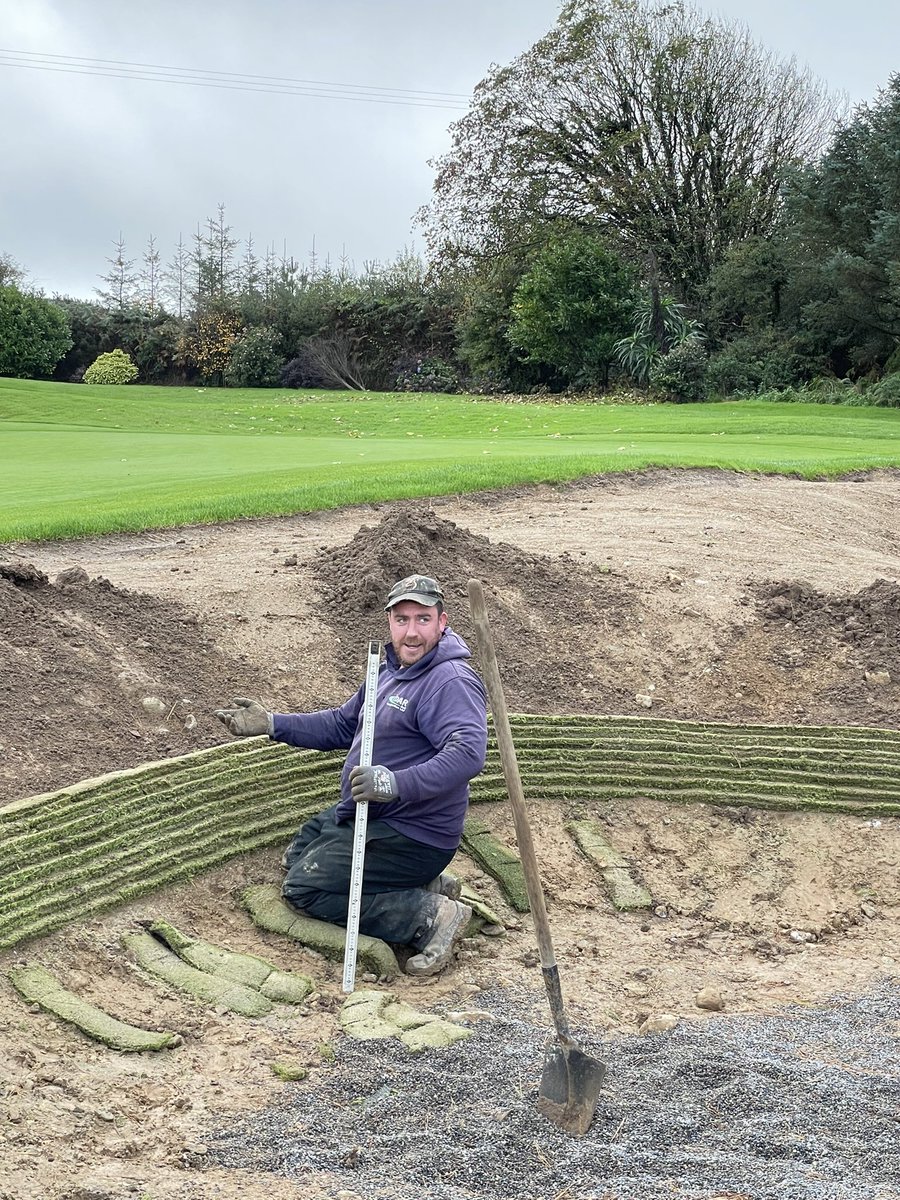 KearneyGD's tweet photo. Making good progress despite the brutal weather @TramoreGolfClub
Darren @DARGolf_ hard at it today
#KKGD https://t.co/7V4FSzC5HM