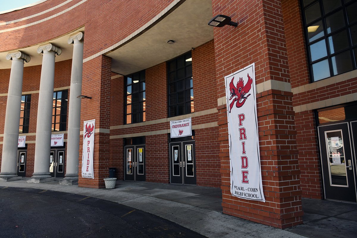 MetroSchools's tweet photo. .@PearlCohnHS, the entertainment magnet high school, with historic Nashville roots, delivers maximum school spirit, a unique entertainment magnet, an academy of health &amp; science and so much more. 
We celebrate Pearl-Cohn today.  ❤️https://t.co/scDWqjQBMs   

#EverySchoolKnown https://t.co/aIfxXt2kot