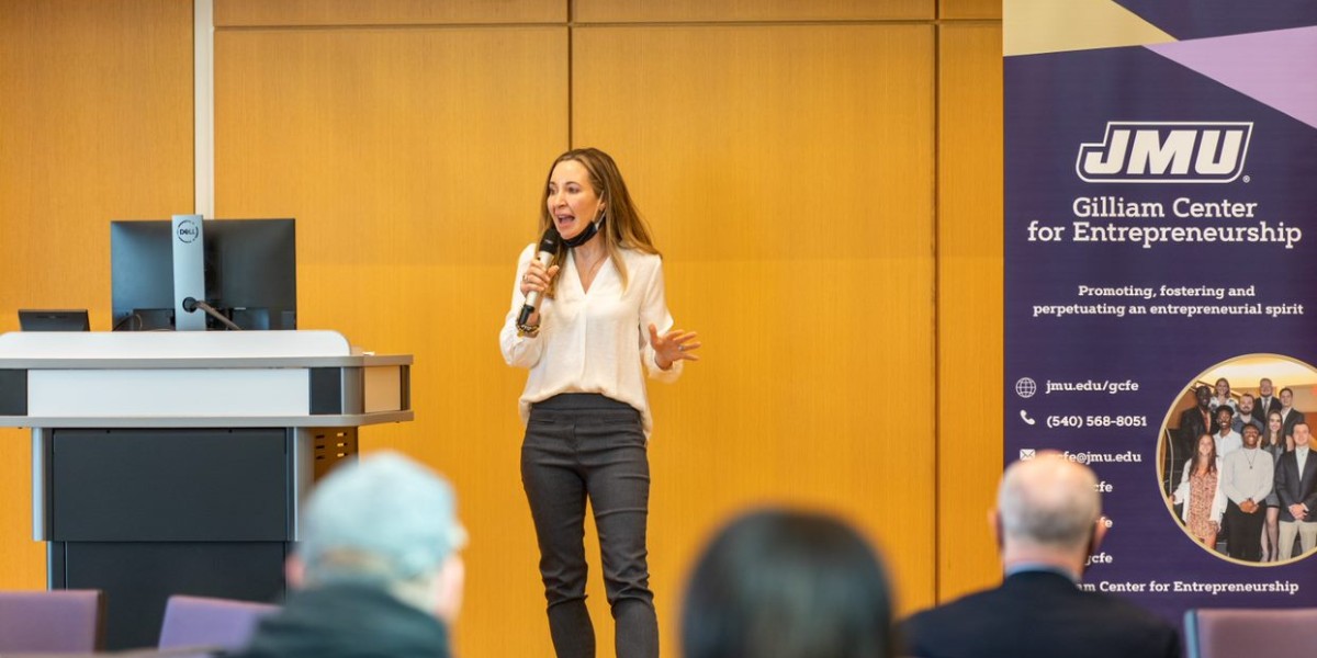 JMUGCFE's tweet image. Last week, our students had a chance to meet with other women entrepreneurs and learn from Noelle Allen ('00) on how she pivoted from finance and banking to starting two businesses in wine and the importance of networking.

Read more about our event: fal.cn/3joHK