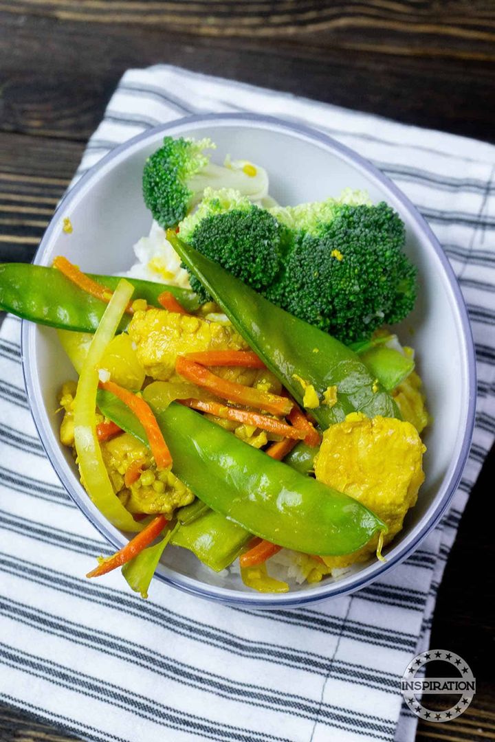 Looking for a low carb, keto friendly turkey stir fry recipe? You’ve found it! This instant pot recipe is quick and easy to make. It’s also bariatric friendly and can be made super fast. bit.ly/3viZnpB