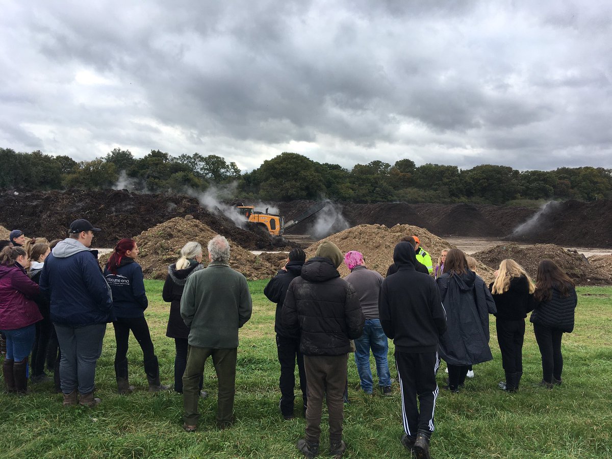 farmgemma's tweet photo. We met the buffalo and calves, saw the dairy, tasted delicious mozarella and were impressed by the vast green waste composting we saw in action! 🐃🌱♻️ https://t.co/QsDDz8uFPT