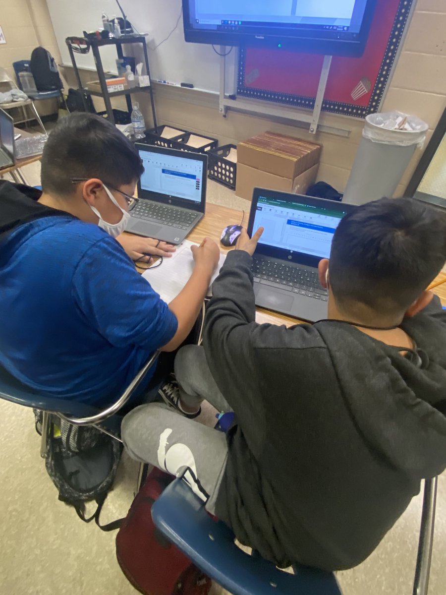 lmamerson's tweet image. MS conducting learning walks during our level meeting! #CalibrationMatters #MiddleSchoolMatters