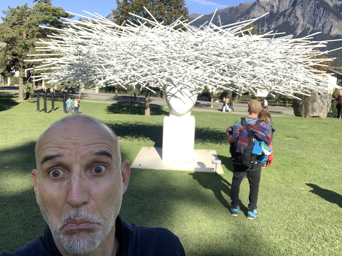 BossyGolf's tweet photo. After the golf we roamed the grounds and enjoyed the amazing sculptures at #badragartz 👍💪🤗 https://t.co/0VjpgLxGwM