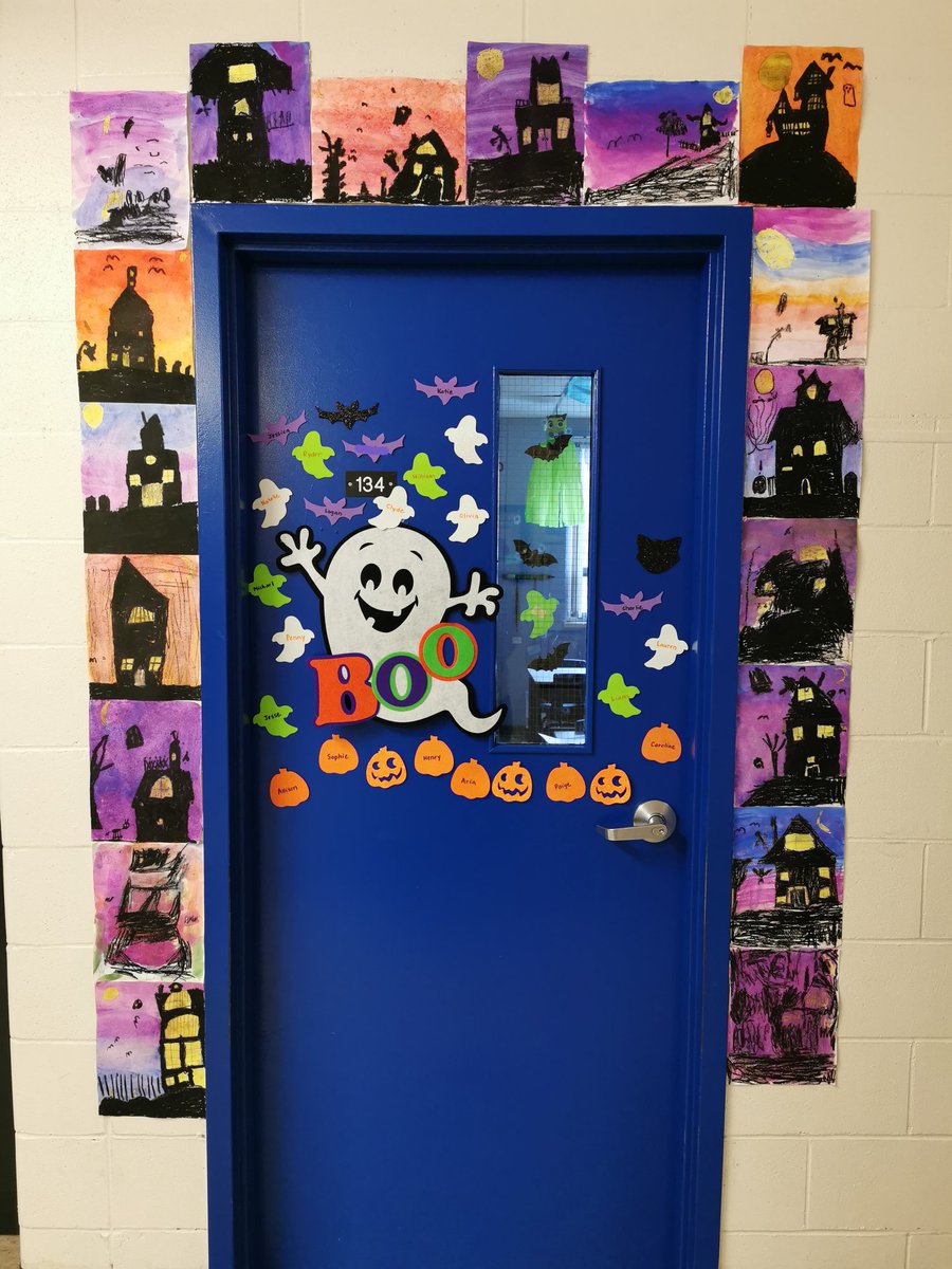 deanneswain's tweet photo. Halloween artists! 🎃👻 @StBernardsElem https://t.co/9FCdqNUdUe