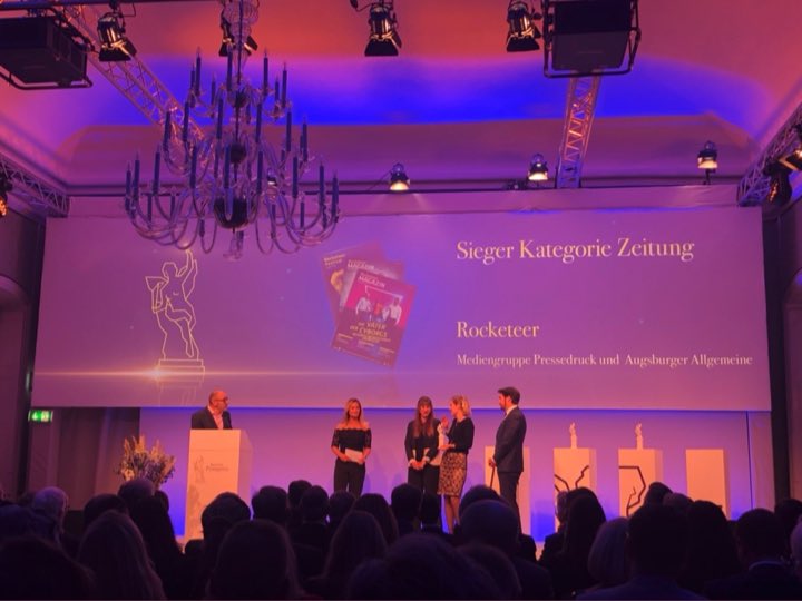 Herzlichen Glückwunsch an die Verlagsgruppe Augsburg <a href="/AZ_Augsburg/">AugsburgerAllgemeine</a> #Rocketeer gewinnt den ersten Bayerischen #Printpreis des Abends in der Kategorie Zeitung.