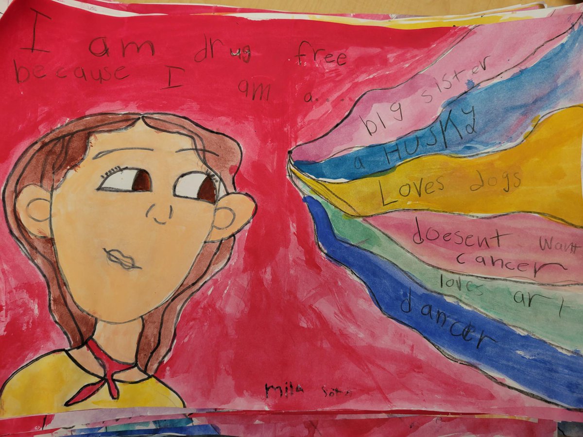 VAPA_Estrada's tweet photo. #RedRibbonWeek 3rd Grade Self Portraits. "I am drug free because I am..." Stop by @HDKlibrary next week to see our work on display 😍 @HedenkampHusky @VAPA_CVESD @PCrooks_VAPA https://t.co/oe5HZTX1fS
