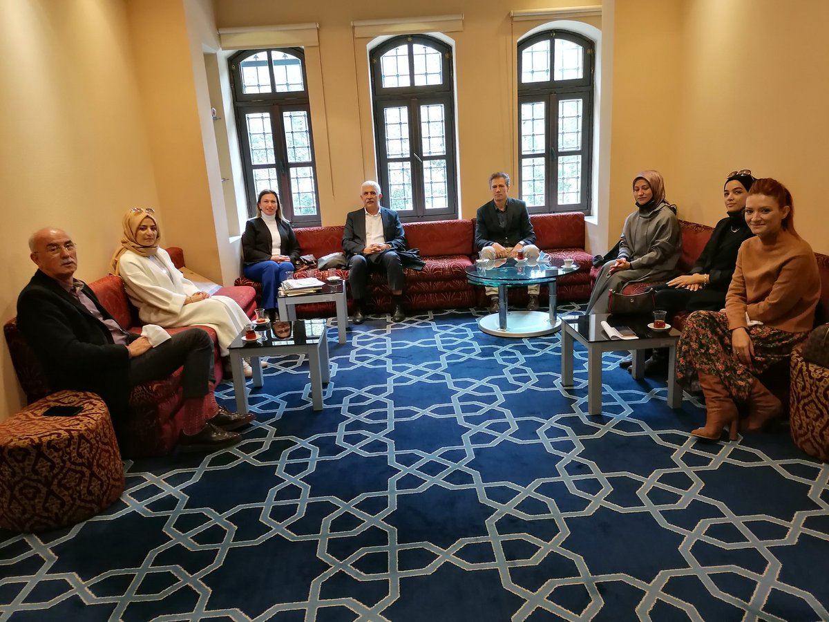 Projemiz kapsamında Proje Ekibimiz ve Fuat Sezgin İslam Bilim Tarihi Araştırmaları Vakfı yöneticileri ile istişare toplantısı yapıldı. <a href="/memleventyazici/">Levent Yazıcı</a> <a href="/istanbulilmem/">İstanbul İl Millî Eğitim Müdürlüğü</a> <a href="/ist_arge/">İSTANBUL MEM AR-GE</a>