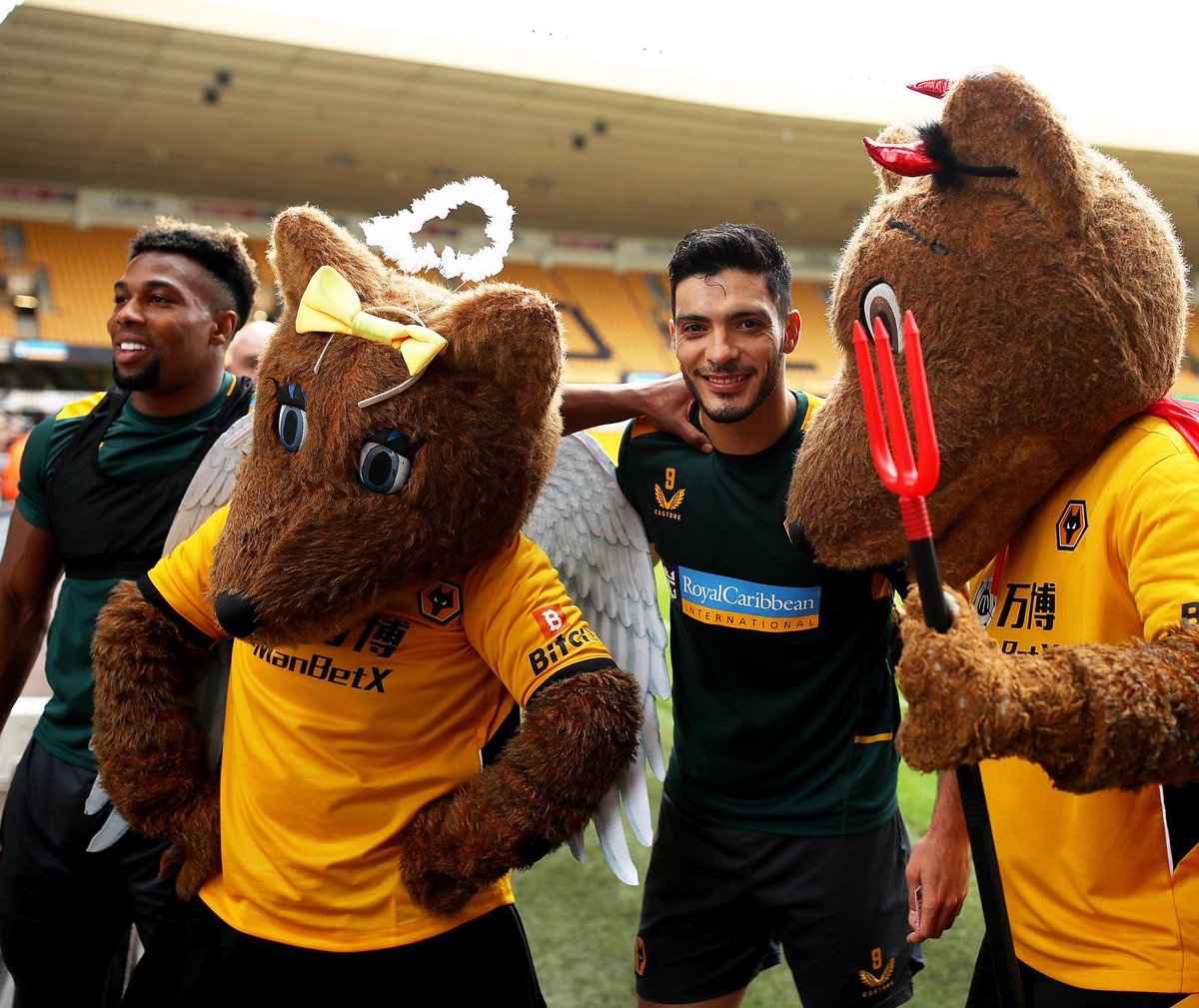 Young_Wolves's tweet photo. Weβd like to say a HUGE thank you to everyone who came down to the #WolvesOTS at Molineux today! π
We hope you all had a great time! π https://t.co/SgQs4PVPHy
