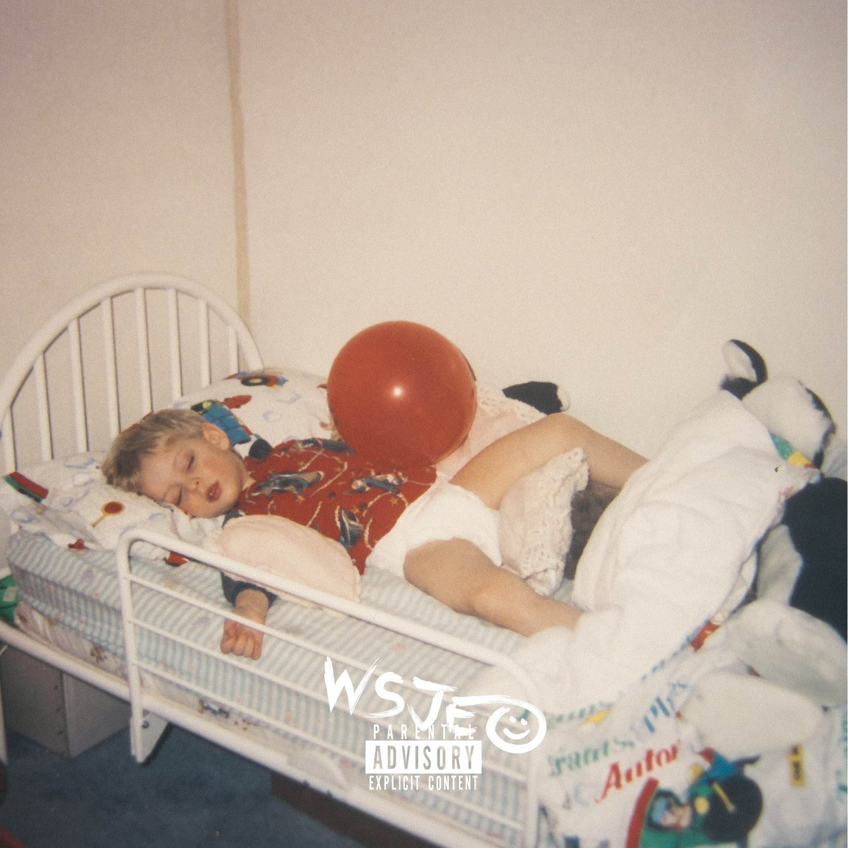 youloveCyrus's tweet photo. 5 years ago today! the album that changed my life, and hopefully made a positive impact on yours.
dropping the followup, Be Happy, at midnight tonight to celebrate— the first of two albums I’m releasing this year.
#wsjeo #behappy https://t.co/7RPHmA7GN4