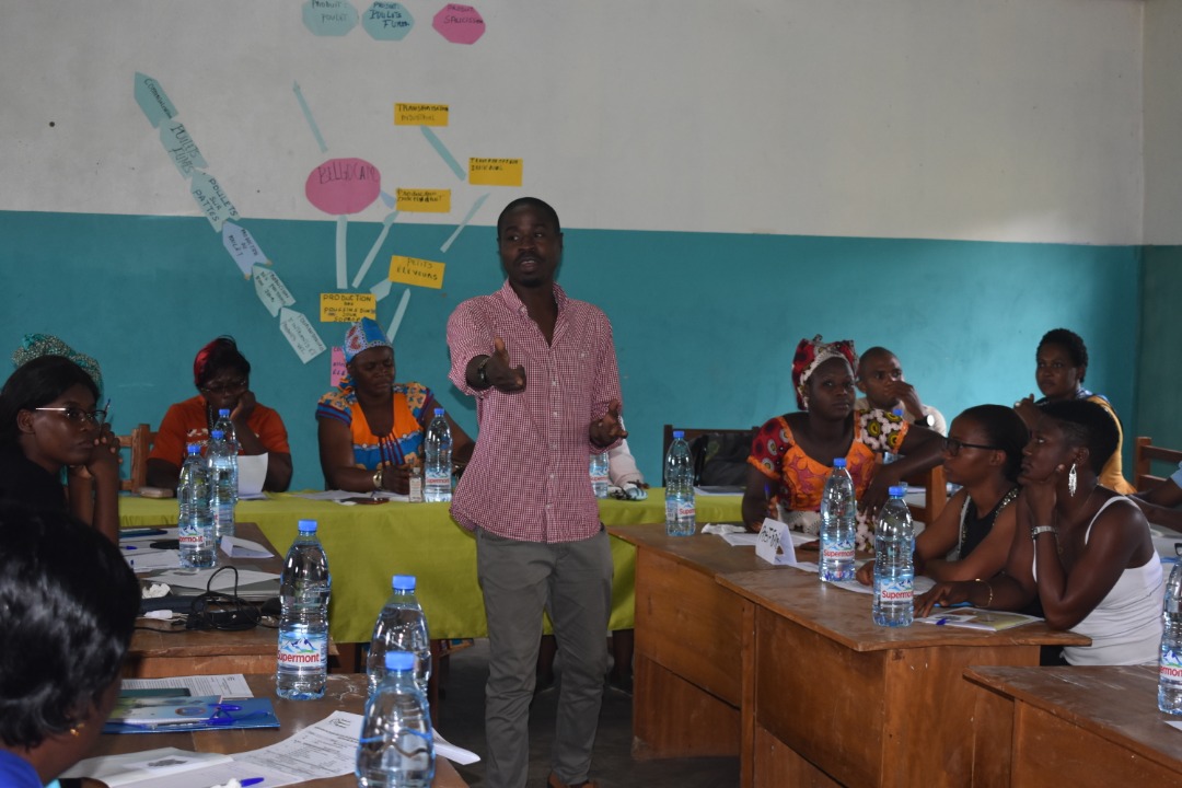 AltdurD's tweet photo. ADD et le CAPAM organisent du 16 au 20 novembre 2021 à Zamakoé par Mbalmayo,  une formation sur le thème : Élaboration des projets de développement et stratégies de mobilisation des financements. Nous prendrons uniquement 25 participants/tes : 12 places disponibles https://t.co/WKNI5ldZ44