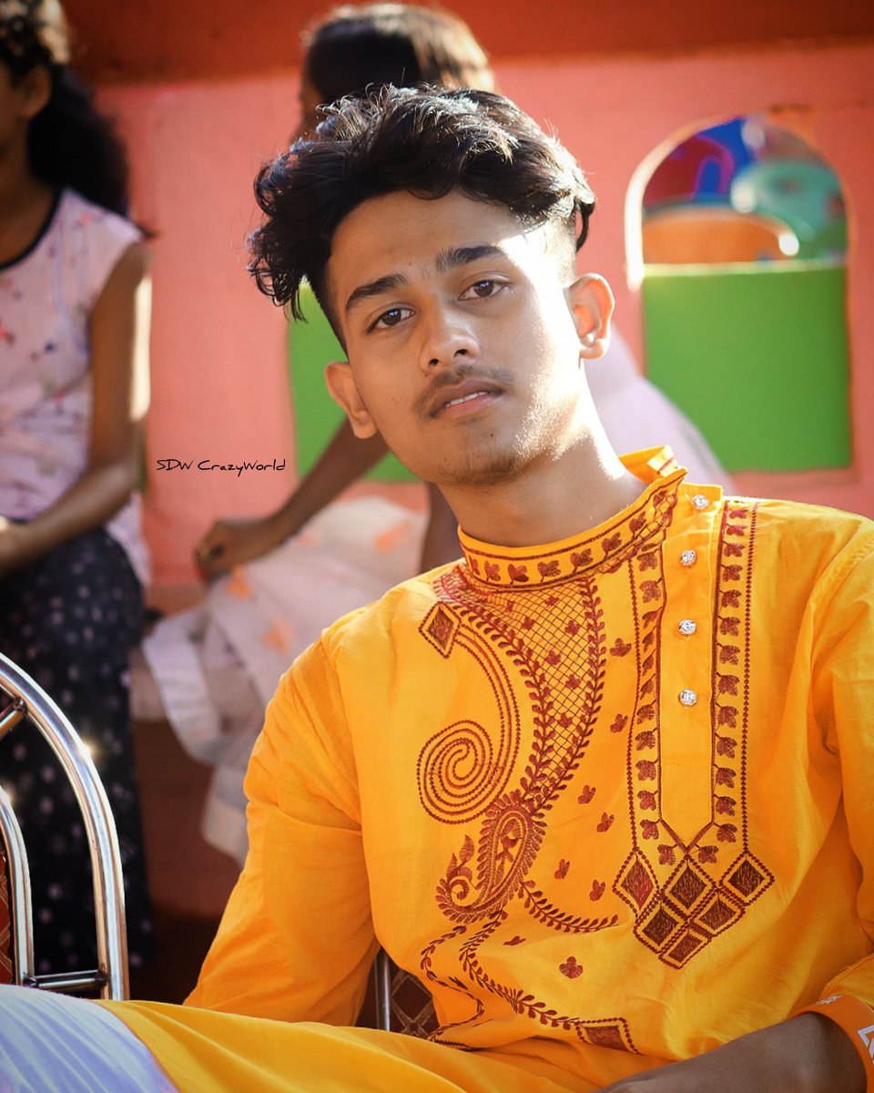 SDW_CrazyWorld's tweet photo. I miss those days very much..🥲❤️
.
.
#samuktala #durgabari #durgaPujo #durgapuja #2021 #missing #sdw_crazyworld #sdw #sagardebnath #sdw_sagarislive https://t.co/UPW4XfF1Lv