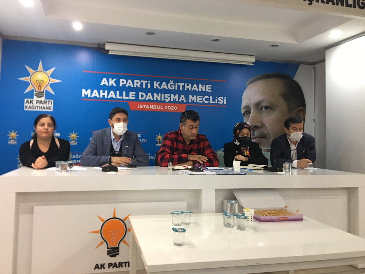 Haftalık olağan yönetim toplantımızı gerçekleştirdik. <a href="/akkagithane/">AK Parti Kağıthane</a> <a href="/akpartiistanbul/">AK Parti İstanbul</a> <a href="/drserkancanturk/">Dr. Serkan Cantürk 🇹🇷</a> <a href="/EktiResat/">Reşat Ekti</a> <a href="/osmannnurika/">Osman Nuri Kabaktepe</a>