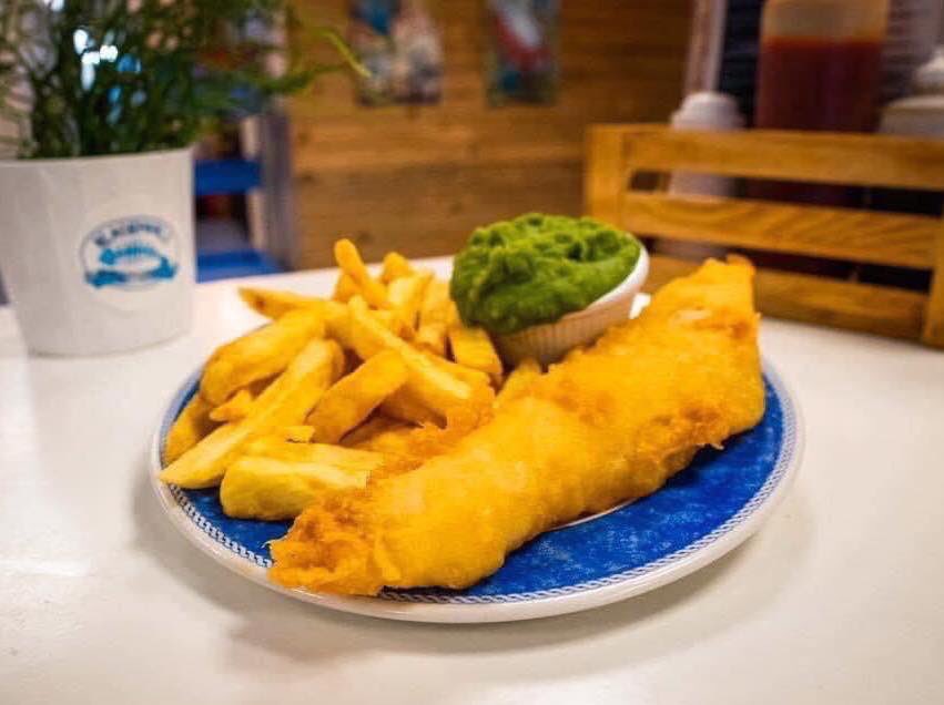 BlackpoolFish's tweet photo. A great idea for half term..... 😍 #blackpoolfishfactory #chippydinner #blackpoolpromenade https://t.co/plp5BNdeMB