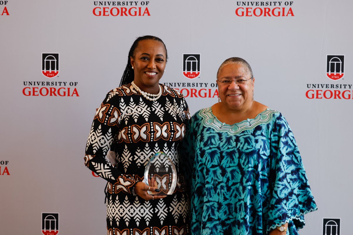 Dr. K. Paige Carmichael, professor of veterinary pathology in <a href="/ugavetmed/">UGA College of Veterinary Medicine</a>, is the first recipient of the Dawn D. Bennett Alexander Inclusive Community Award.