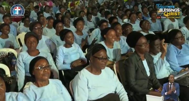 YeboueAnderson's tweet photo. "Dieu est puissant, mais il ne rejette personne;..."
Job 36:5

#GlobalCrusadewithPastorKumuyi 
#ShowersofBlessingGlobalCrusade
#CroisadeGlobaleAversesdeBenedictions https://t.co/oRKU1bDbhk