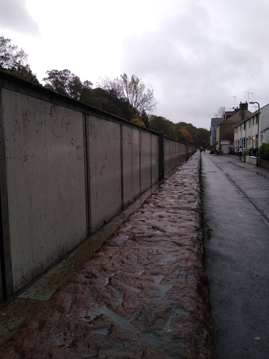 So #Cockermouth is trending re today's #floods in #Cumbria. I live here &amp; need to put the record straight. We have flood defences. They worked amazingly well. I'm so, so sad that not every property escaped but thousands did. River levels dropping, we are open &amp; as lovely as ever.