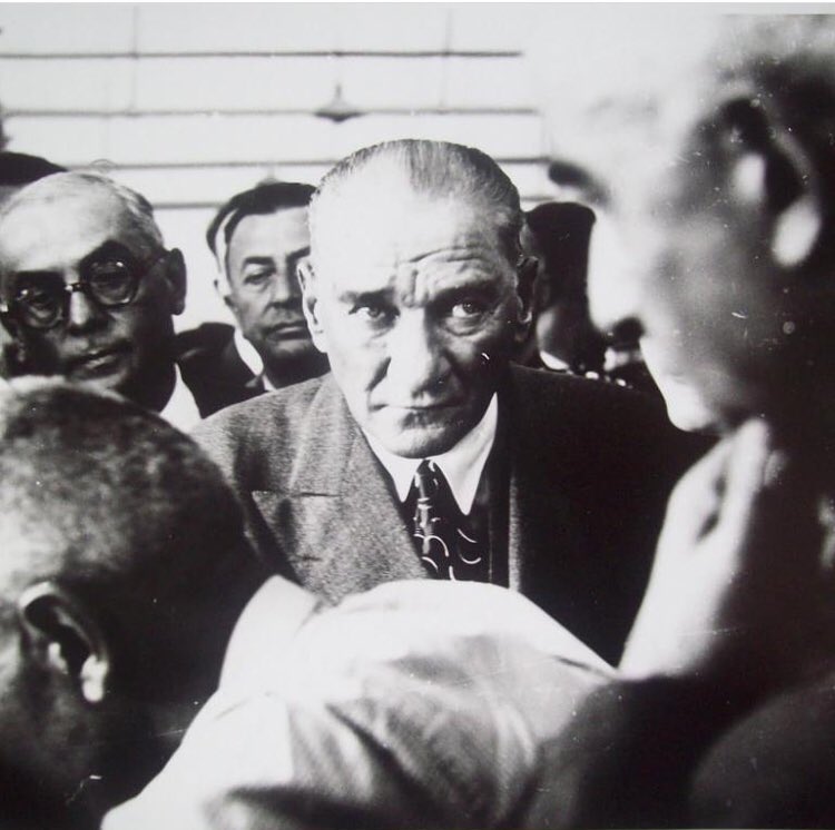 “Cumhuriyet, kimsesizlerin kimsesidir”

-Gazi Mustafa Kemal Atatürk 

#29Ekim