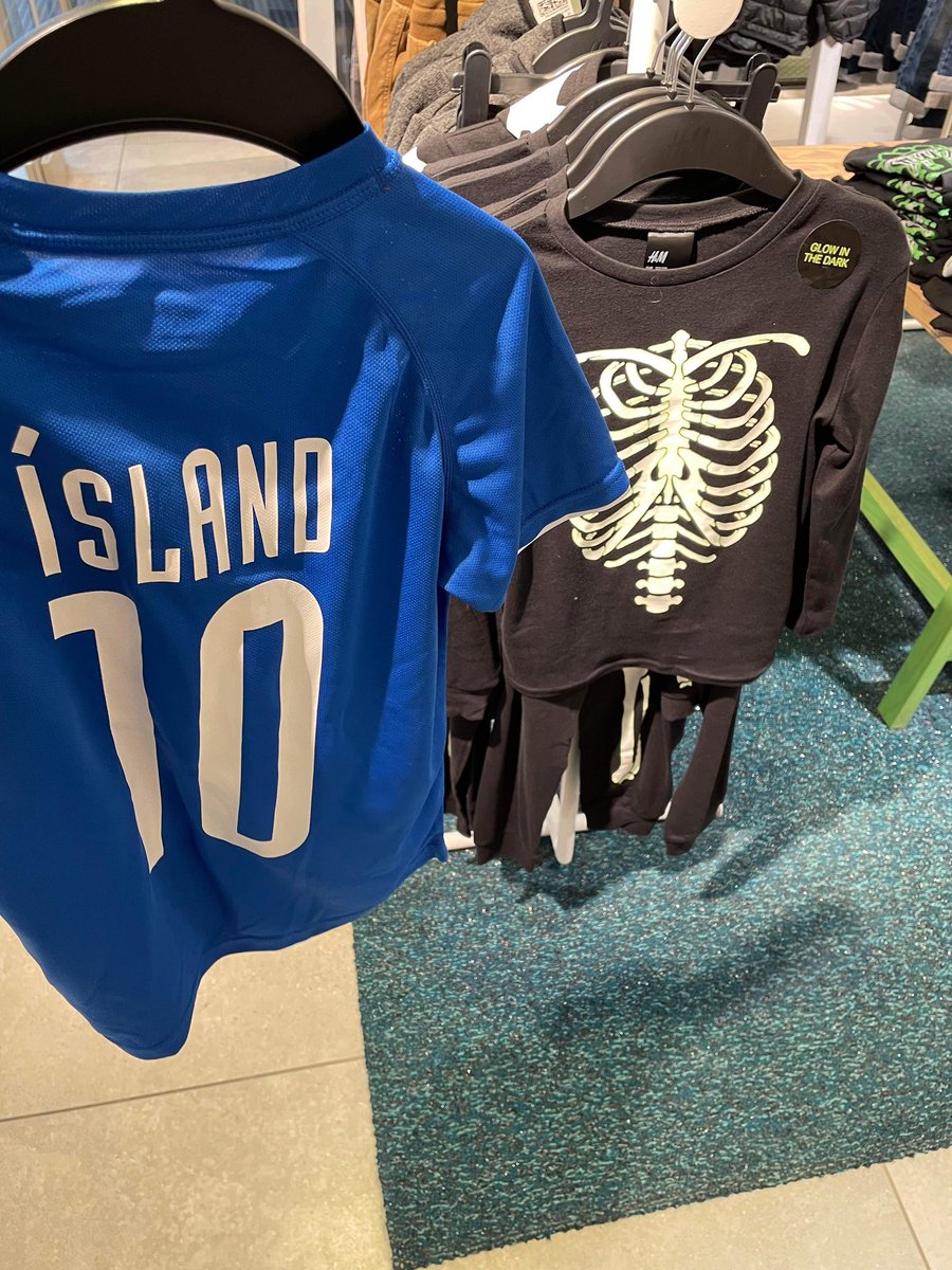 H&amp;M veit hvað hræðir börnin! #spooky