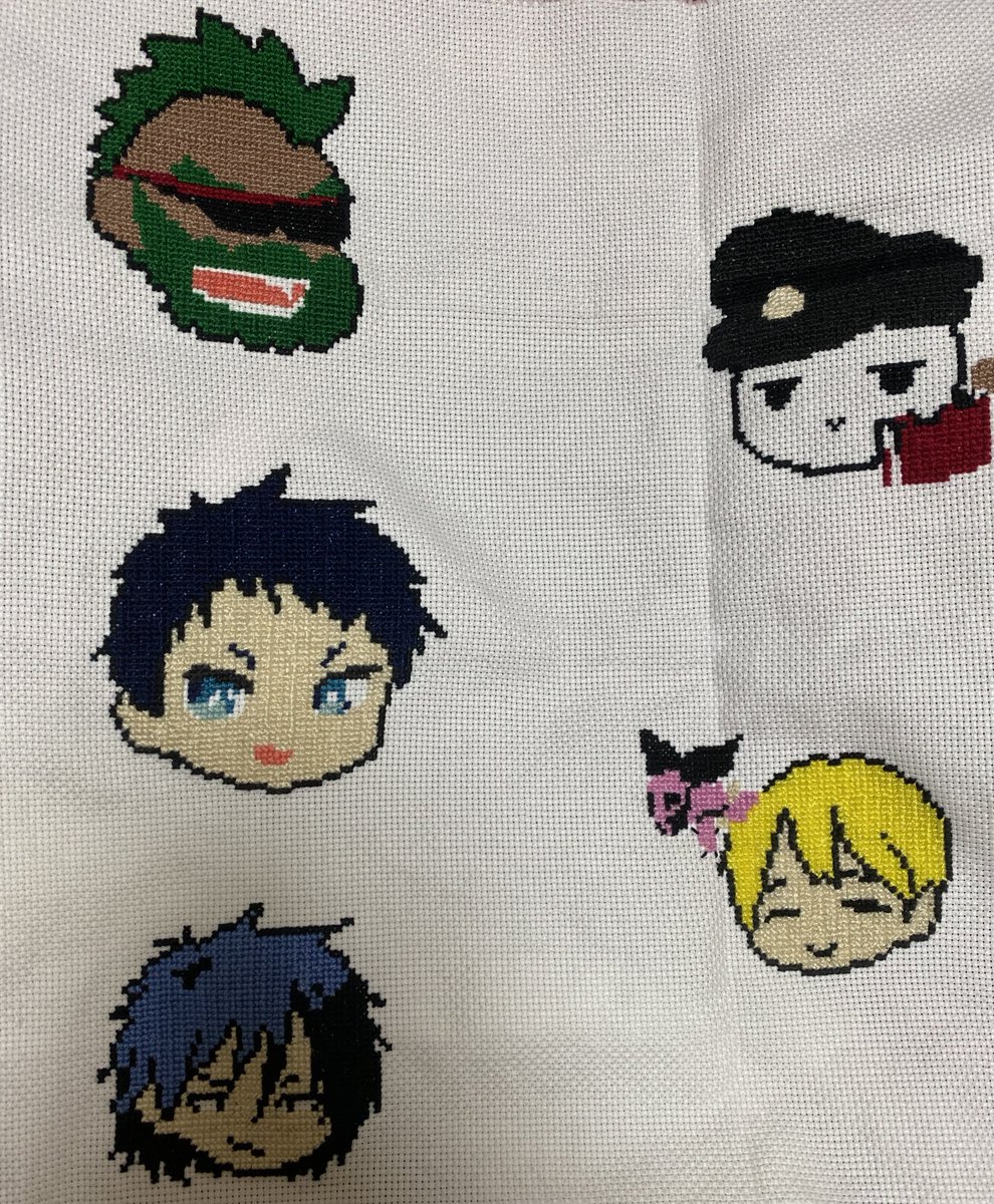 rabirabi_masya's tweet photo. #LLHART
ようやく完成したー!
LLHRの新メンバーsoldaさんのクロスステッチ(刺繍)完成しましたー!わーい!!
これで5人分!できた!!
何とかいい感じに出来ました、やったぜ https://t.co/BTR7BjrSyk