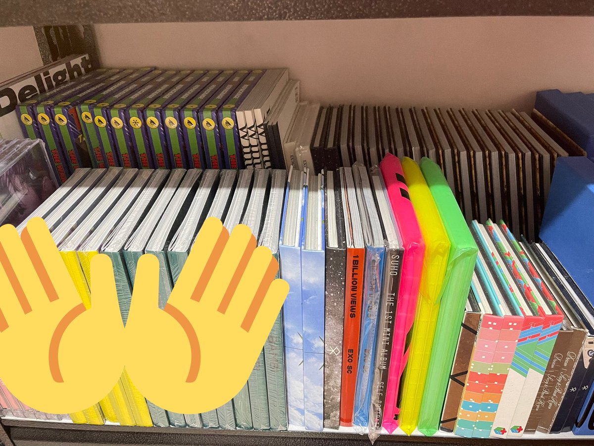 keishoppeph's tweet photo. WTS/LFB: EXO - UNSEALED ALBUMS
❌ 350 PHP
NOW: 150 PHP

‼️limited slots only
✔️onhand
✔️unsealed
✔️pb+cd+random inclu
✔️freebies 💕

DOP: Nov 21
MOP: GCASH | BDO | BPI | Shopee COD

**IF shopee COD, there will be addt 10% on the total price

Reply “mine + album title”

Help RT💕 https://t.co/UtPIMfnGoq