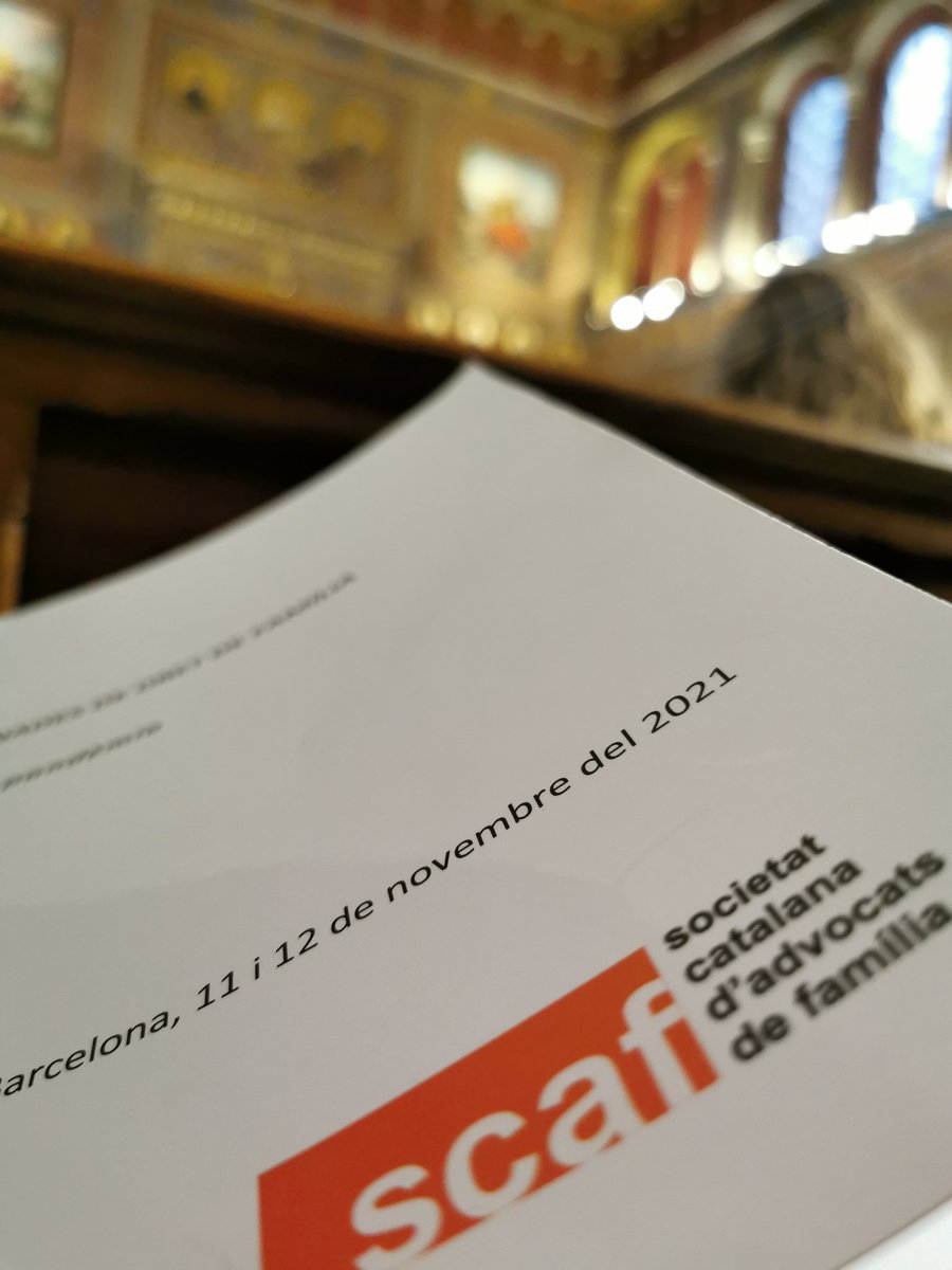 gmoyanollop's tweet photo. Segundo día de jornadas @SCAF_cat 👌 asistiendo junto a @CarmenVarelaAlv y @AMarinChicote a la primera ponencia sobre el derecho de uso y el nuevo conviviente en la @UB_IL3 #jornadaSCAF https://t.co/2wpjgPXOgA