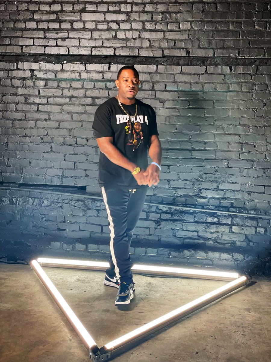 TroyLLF's tweet photo. Work Don’t Stop 🏁 #FreePlay4 Out Now https://t.co/3QKPyONAbX