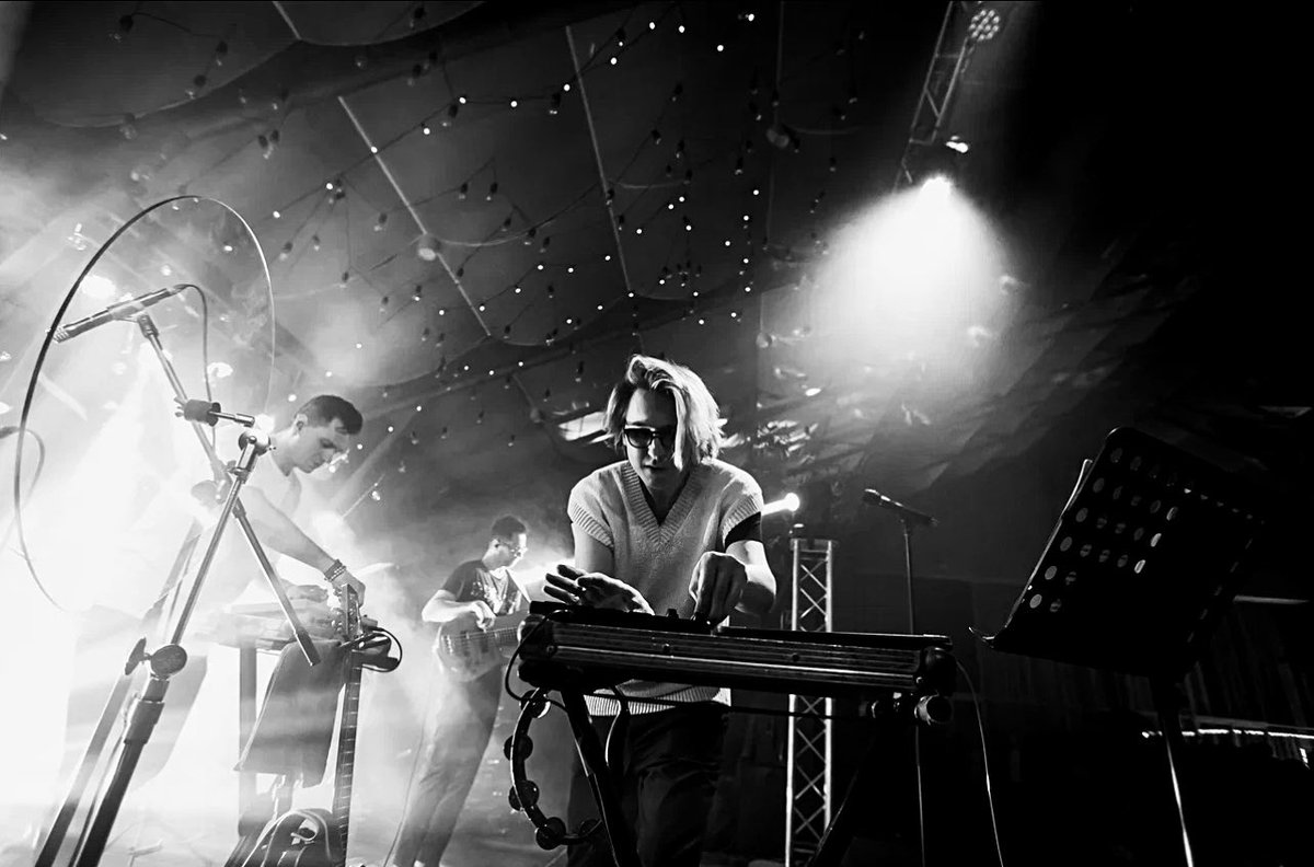 triangle_sun's tweet image. Guys! December 25th! Don't forget! 
We will be waiting for you 🎄 
Venue: Urban, 20:00

#trianglesun