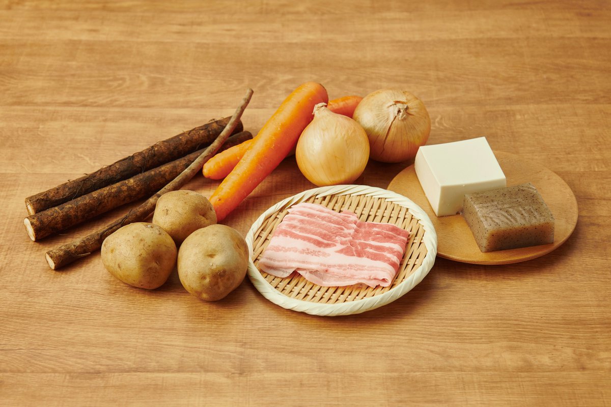 やよい軒 公式 おはようございます ง W ว あっという間に11月中旬ですね 寒い季節にオススメなやよい軒の 豚汁 は 豚肉 玉ねぎ にんじん ごぼう じゃがいも 豆腐 ちぎりこんにゃく おろし生姜 が入っていて具沢山です みそ汁は やよい軒 公式 おはようございます ง W ว あっという間に11月中旬ですね 寒い季節にオススメなやよい軒の 豚汁 は 豚肉 玉ねぎ にんじん ごぼう じゃがいも 豆腐 ちぎりこんにゃく おろし生姜 が入っていて具沢山です みそ汁は