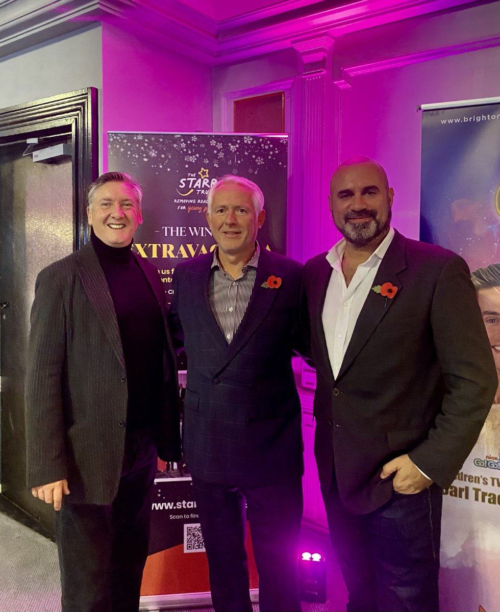 marcthevet's tweet photo. Inspiring evening, as always, supporting brilliant @StarrTrust. Great to hang out with rising tennis star &amp; wheelchair athlete @WcaNathan &amp; mum Kim. Plus catch up with @NickTaylorLLB &amp; @TheRobinCousins. Proud to be announced as new ambassador too :) #Brighton #RemovingRoadblocks https://t.co/BxNIktq49q