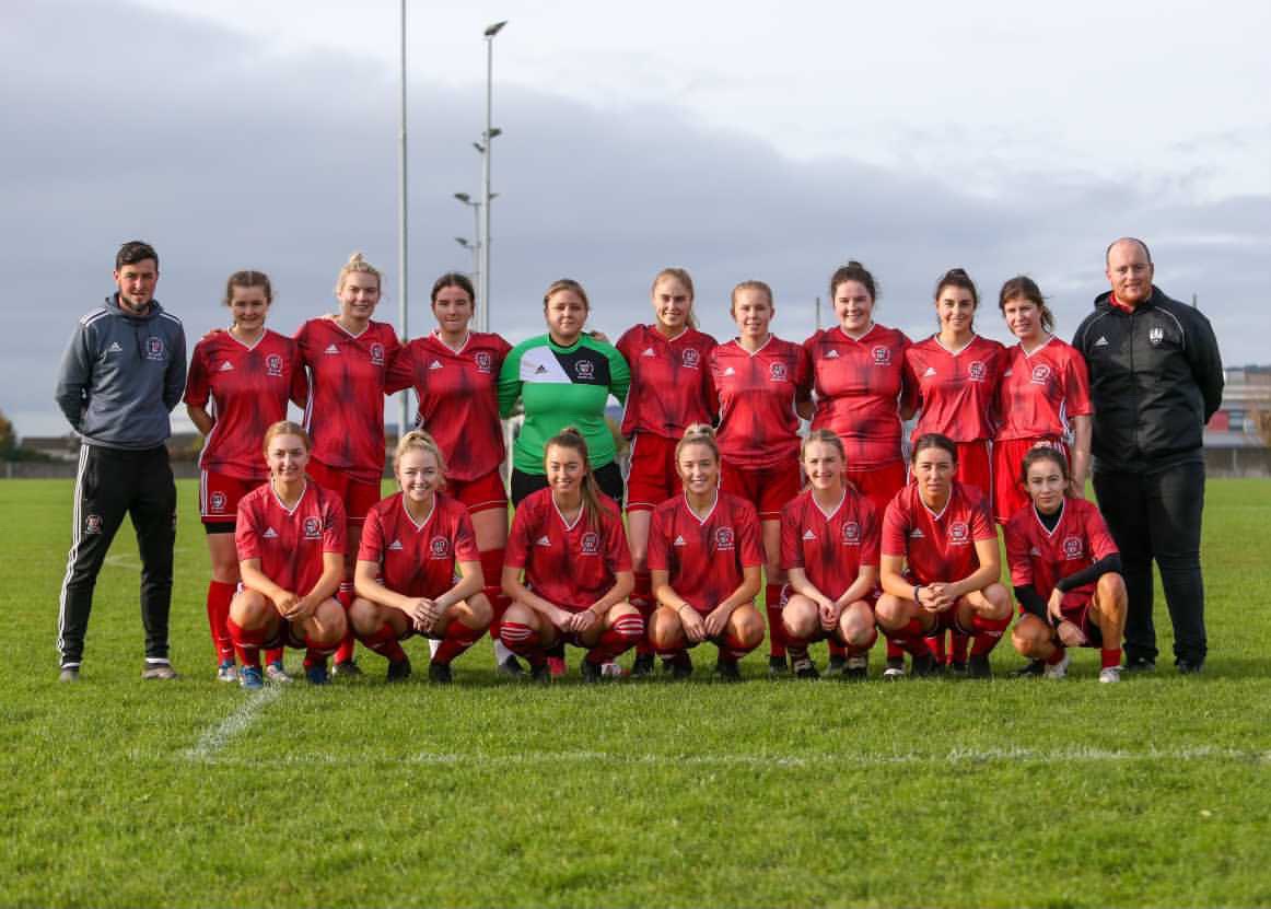 CRobCoaching's tweet photo. Week 2 for MTU Cork Soccer women’s & men’s A team ✅
•
2 games & 6 points ✅
•
📸 @fermoyboy
•
#CRCoaching #irelandsno11to1soccercoach #mtusoccer #corksoccer #TogetherAsOne #happygaffer https://t.co/FO2dveZWtr