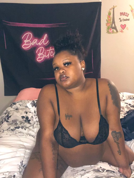 Bad bitch I can be ya fantasy 💜😝😋 https://t.co/tHfO95Gq17<a href="/tag/tittietuesday"class="tags"><span>#tittietuesday</span></a>