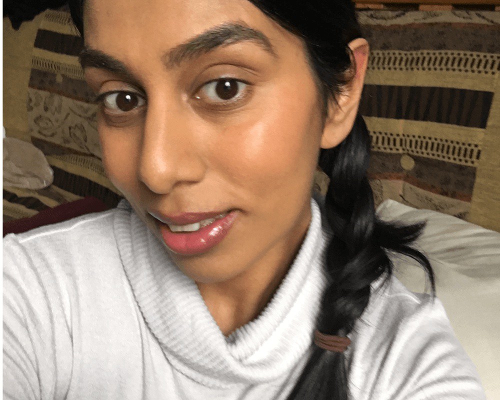 The Dr. PAWPAW Hot Pink Balm looks great on brown skin.

Read more 👉 lttr.ai/onxk

#bbloggers #makeupforbrownskin #TintedLipBalms