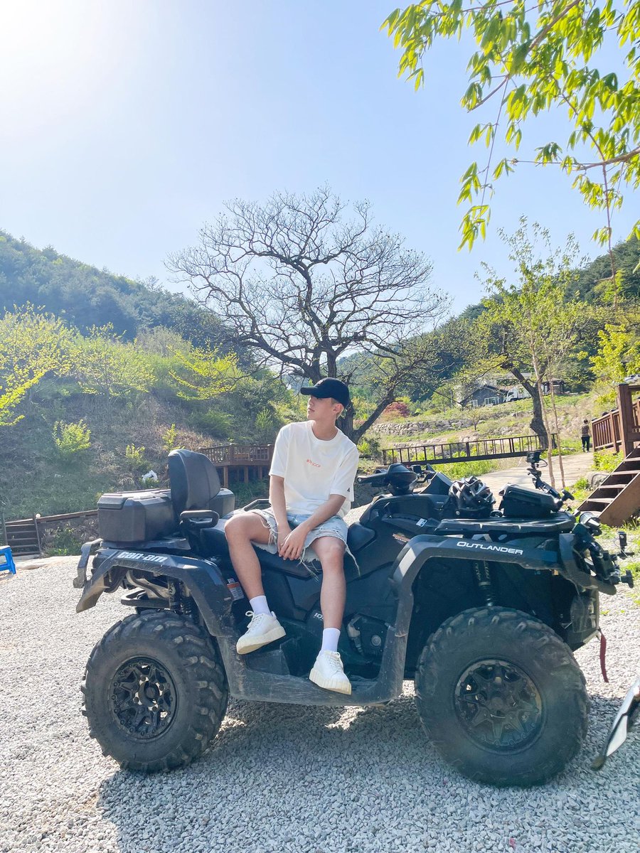 delight_soon's tweet photo. 화보네 화보야 https://t.co/e49fnOKj2t