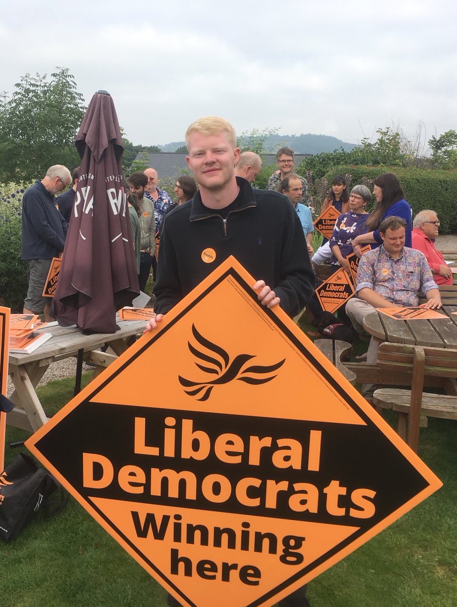 Ben_Curtis_1's tweet photo. Some personal news — I’m delighted to announce I’ve been selected by @LambethLibDems to run for Clapham Common &amp; Abbeville ward in the Local Elections next year! There’s lots to do — but the whole team is relishing the challenge. Let’s do this🔶 https://t.co/ZxTOM90lZ9