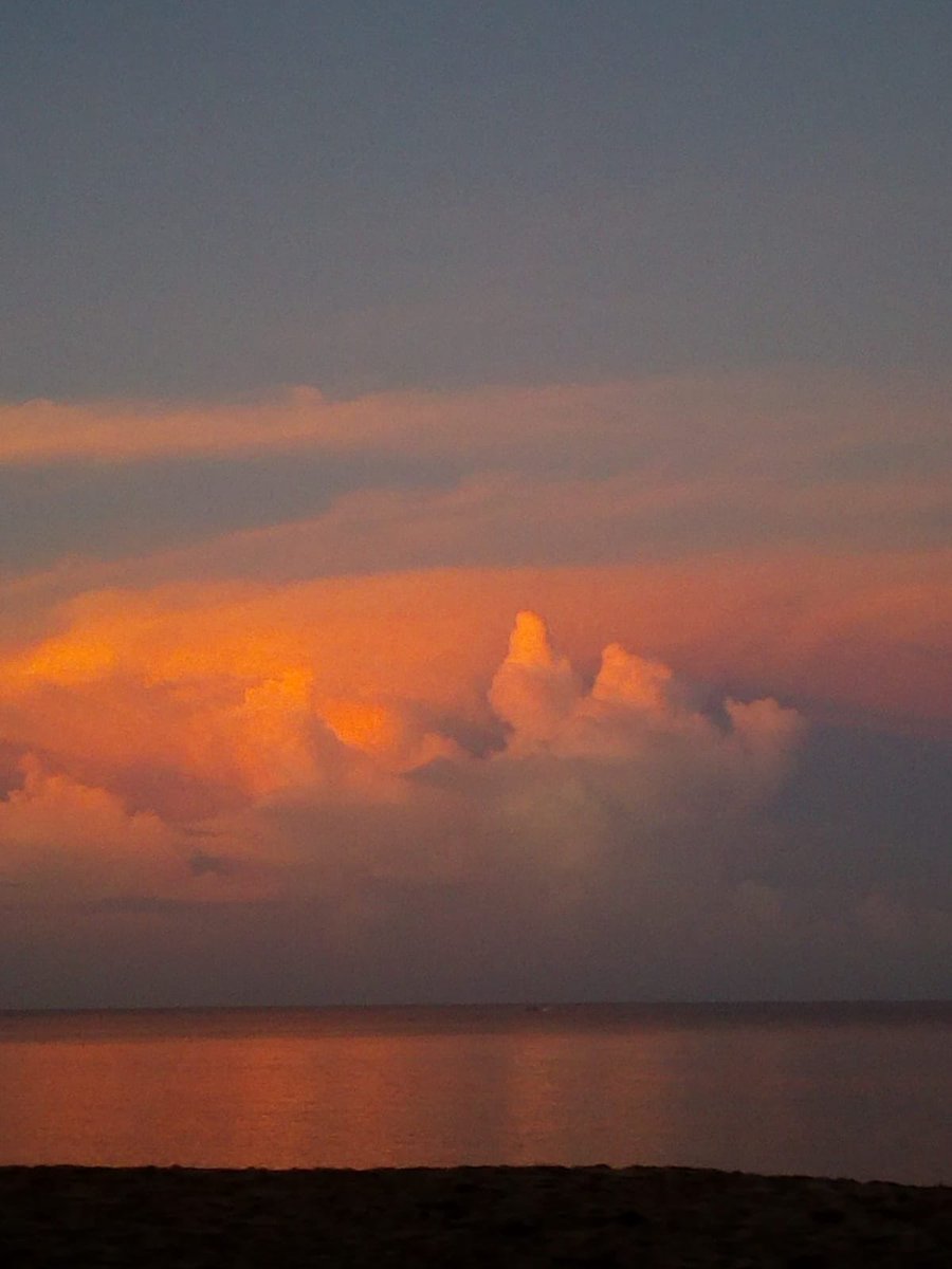 golden hour #sunset #ocean #goldenhour