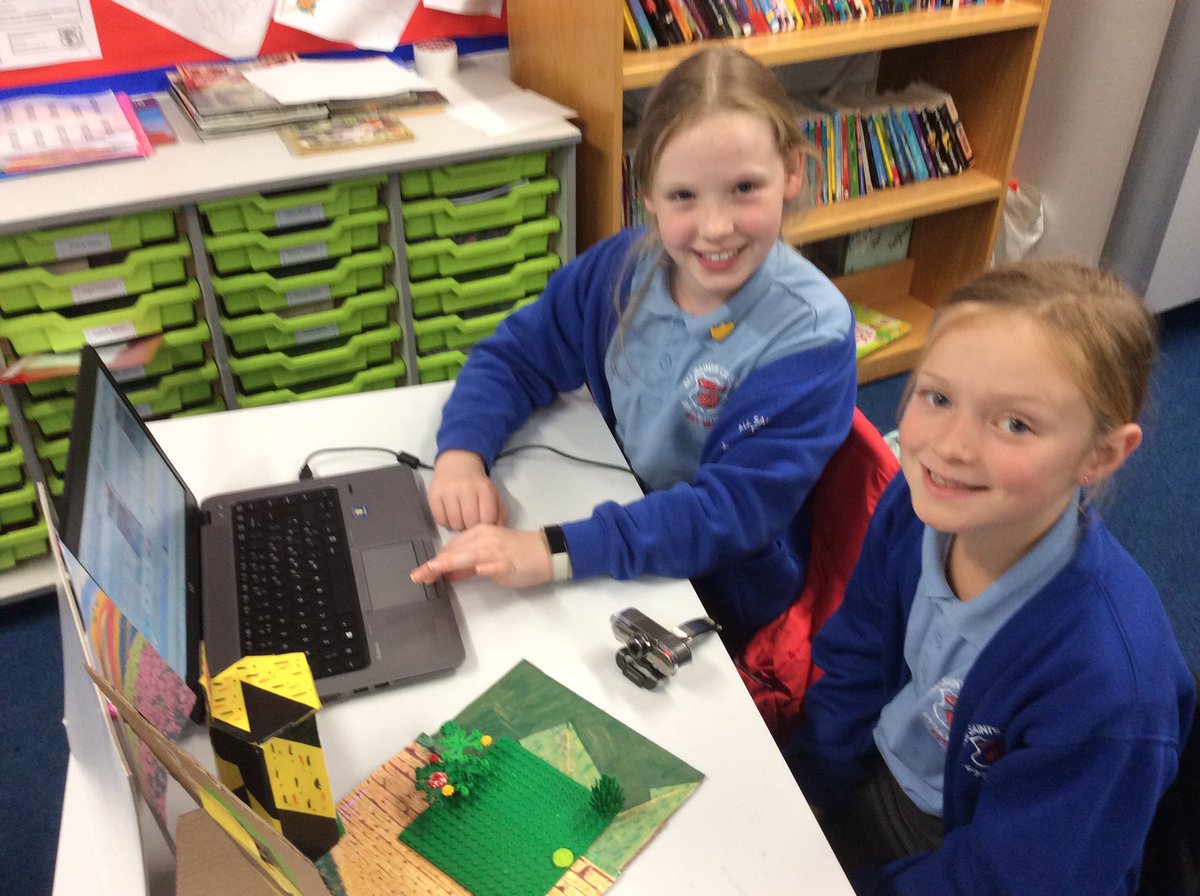 AppleySaintsCE's tweet photo. The stop motion animation after school club has been getting going this week with @Jam_Coding. #ABASY6 have really enjoyed linking what they are learning to their computing work during school. #ABASCom @2SimpleSoftware @CASWestLancs @BarefootComp @NintendoUK @LEGO_Group https://t.co/QA8gFZHMqp