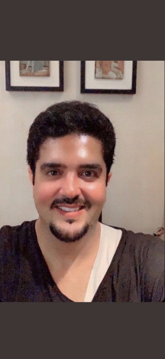 #عبدالعزيز_بن_فهد. والله ونعم طيب ودين  وابوه فهد وجده عبدالعزيز وأعمامه ملوك ومن اسره كريمه