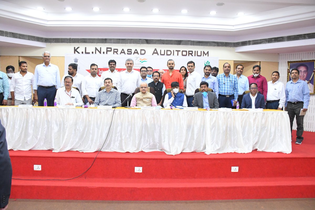 ganiwada's tweet photo. @DoC_GoI @APEDADOC organised an Interactive meeting under the Chairmanship of Shri BVR Subramanayam IAS Commerce Secretary with the object to understand the constraints/bottlenecks from the Telangana exporters of various sectors @PMOIndia @narendramodi @PiyushGoyal @TelanganaCMO https://t.co/OQS79tIByp