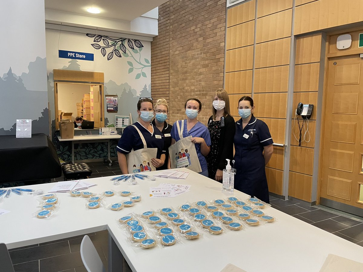 VicThompson123's tweet photo. Thanks to @LifeQIsystem for supporting @NNUH #QI week.
#QI team and #teammedicine in east atrium today @ABarton1986 @DrNancyFontaine https://t.co/VvqgZBw7IK