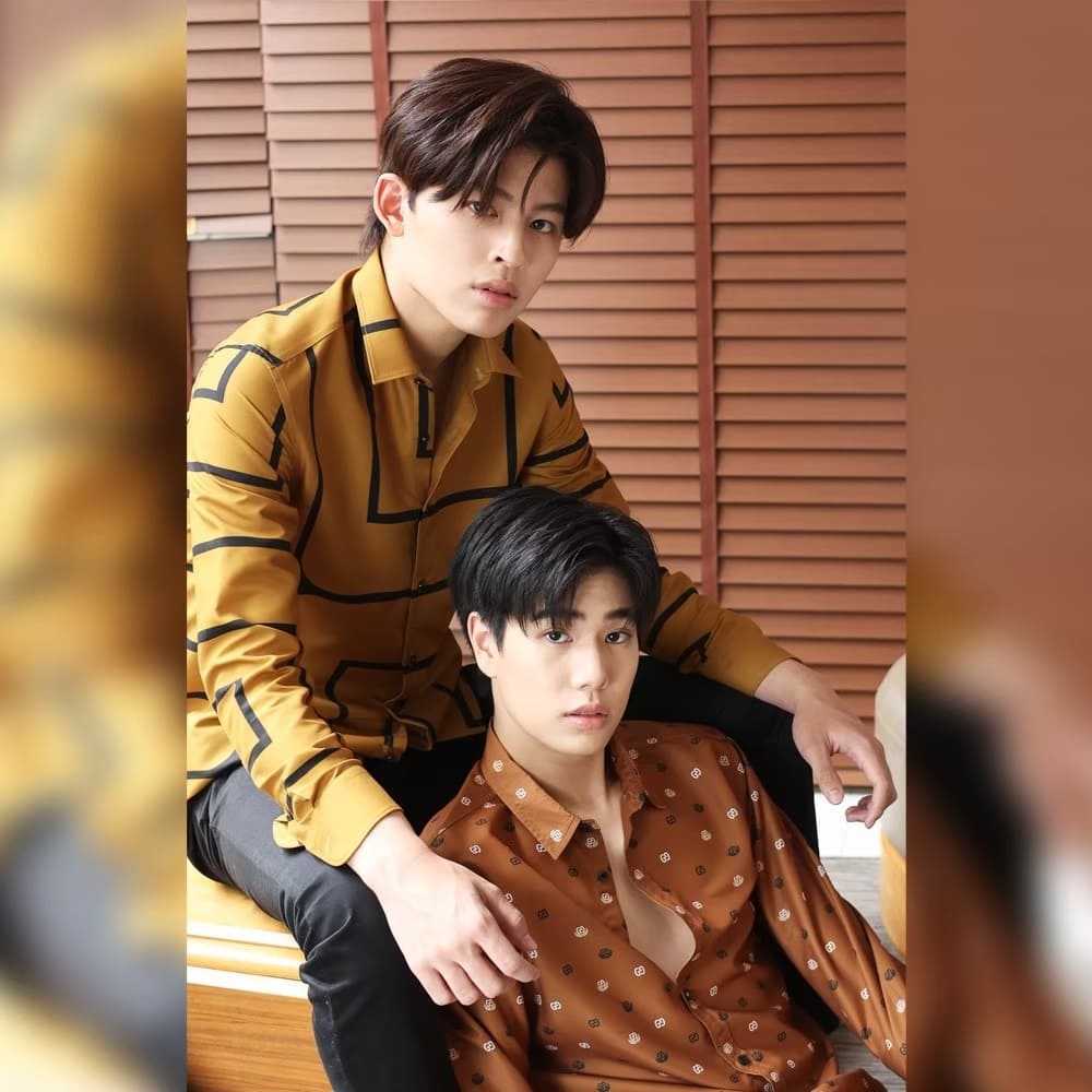 GuyLarocheMen's tweet photo. Look Guy Look Good
"หล่อดูดี" 
@phuwintang @ppnaravit

#GuylarochexPondPhuwin 
#GuyLarochemenswear 
#pondphuwin #ppnaravit 
#ปอนด์ภูวินทร์ #phuwintang 
#หล่อดูดี #suitstyle #lookguylookgood #fashion https://t.co/XOLeGPK5CY