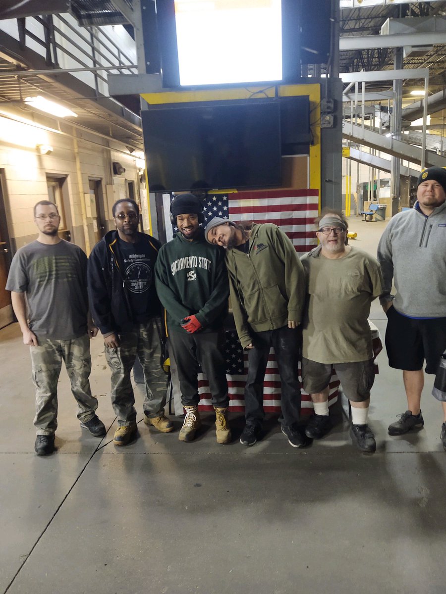 Gene Wolf tweet media